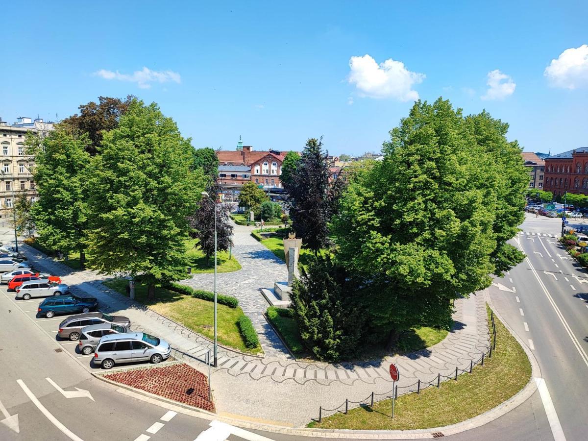 Centrum Grand Apartament Świdnica Kültér fotó