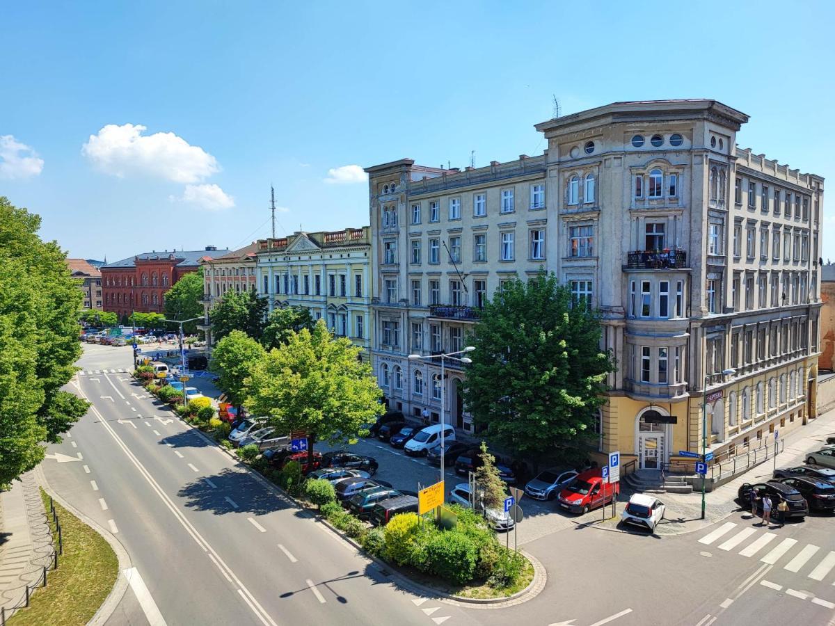 Centrum Grand Apartament Świdnica Kültér fotó